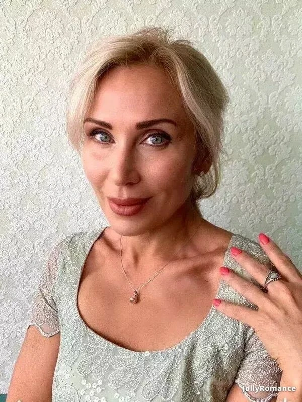 Anastasia Profile image 3