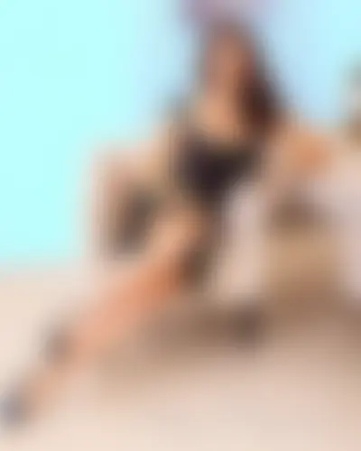 Yana Profile image 1