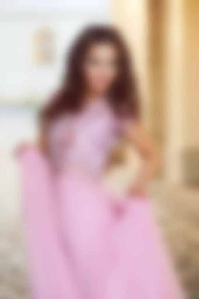 Helen Profile image 2