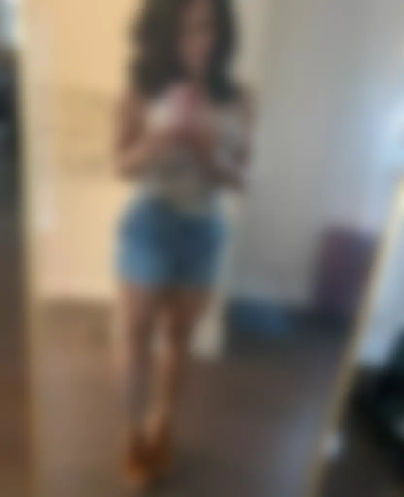 Daniela Cristina Profile image 3